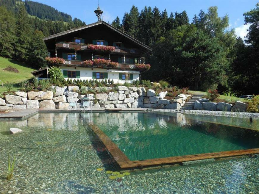 ブリクセン イン ターレHaus Waldhofアパートメント エクステリア 写真